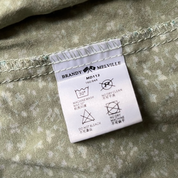 Brandy Melville Adjustable Floral Green Wrap Skirt - Picture 6 of 6